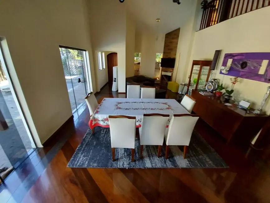 Foto 6 de Casa de Condomínio com 4 quartos à venda, 368m2 em Jardim das Cerejeiras, Aruja - SP