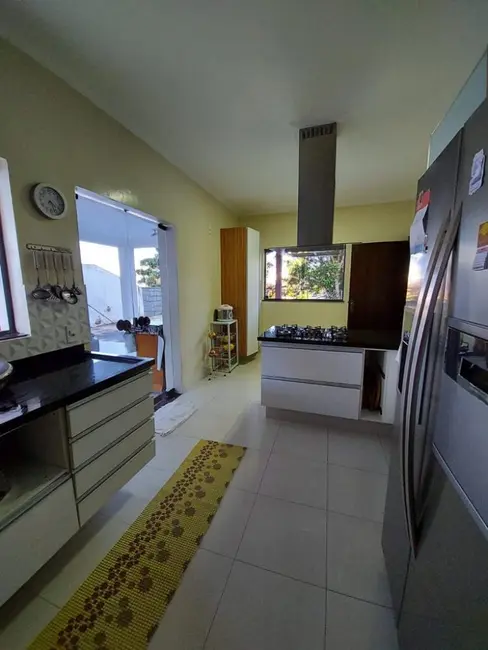 Foto 9 de Casa de Condomínio com 4 quartos à venda, 368m2 em Jardim das Cerejeiras, Aruja - SP