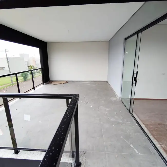 Foto 5 de Casa com 4 quartos à venda, 317m2 em Conjunto Habitacional Alexandre Urbanas, Londrina - PR