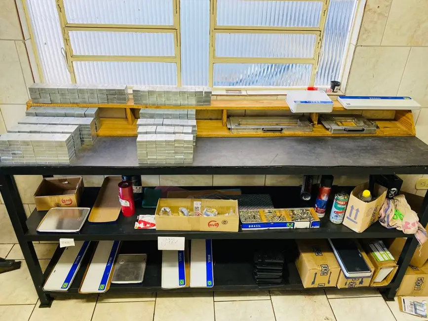 Loja à venda, 100m2 em Antares, Londrina - PR - imagem 6 Foto 6 de Loja à venda, 100m2 em Antares, Londrina - PR