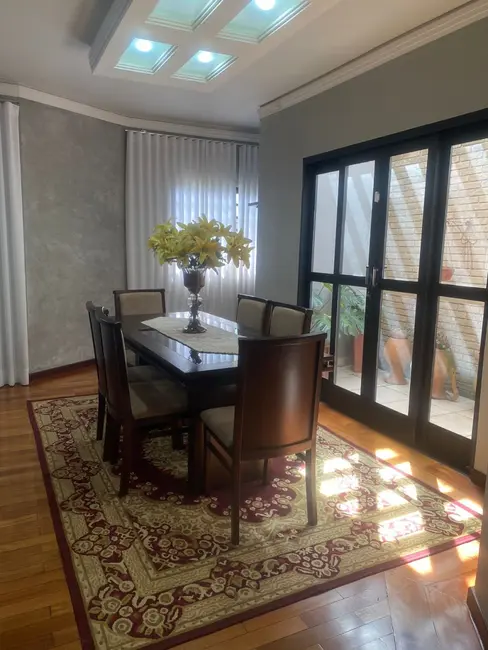 Foto 4 de Casa com 3 quartos à venda, 164m2 em Ideal, Londrina - PR