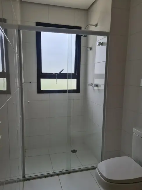 Apartamento com 3 quartos para alugar, 193m2 em Jardim Limoeiro, Aruja - SP - imagem 7 Foto 7 de Apartamento com 3 quartos para alugar, 193m2 em Jardim Limoeiro, Aruja - SP