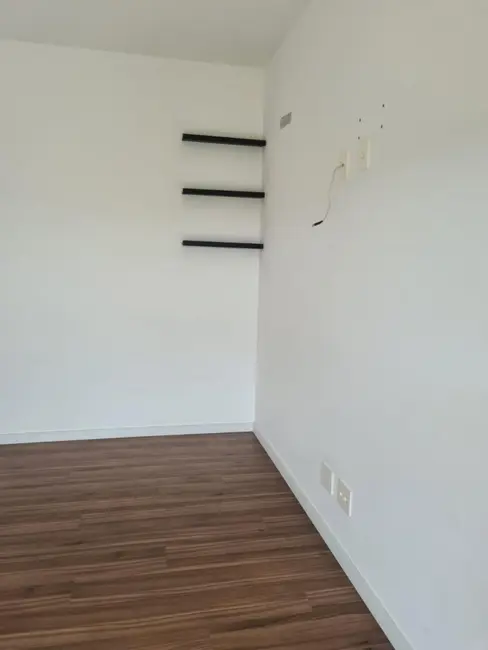 Foto 9 de Apartamento com 3 quartos à venda, 192m2 em Jardim Limoeiro, Aruja - SP