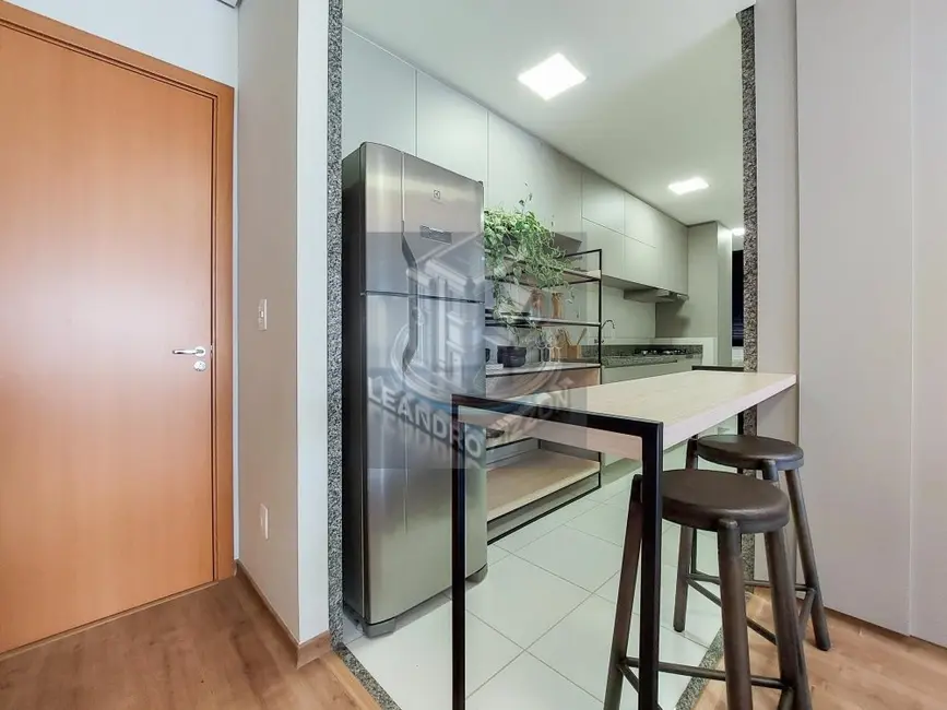 Apartamento com 3 quartos à venda, 71m2 em Veraliz, Londrina - PR - imagem 6 Foto 6 de Apartamento com 3 quartos à venda, 71m2 em Veraliz, Londrina - PR