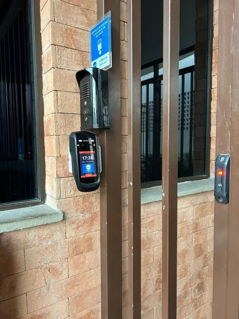 Foto 5 de Apartamento com 2 quartos à venda, 46m2 em Jordanópolis, Aruja - SP