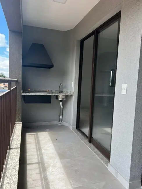 Foto 4 de Apartamento com 2 quartos à venda, 46m2 em Jordanópolis, Aruja - SP