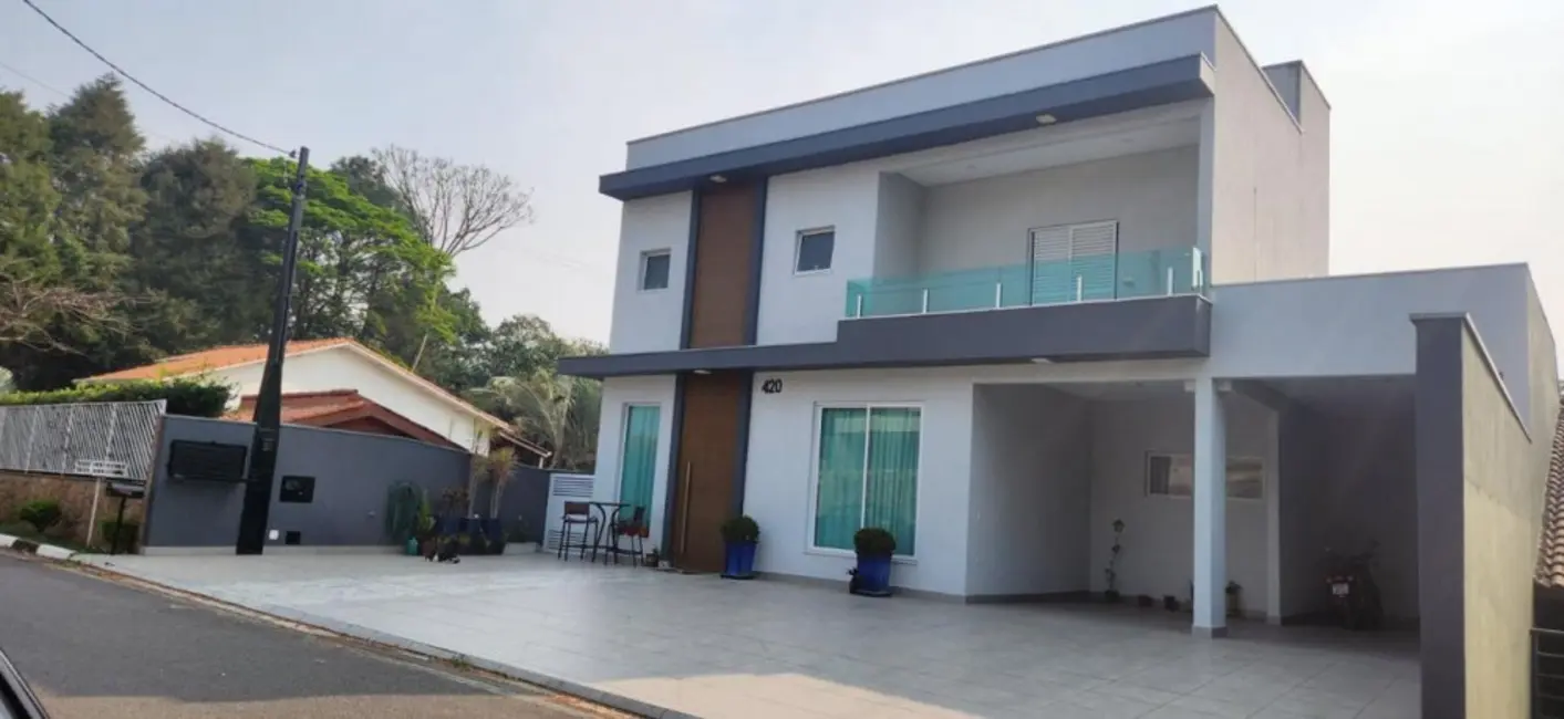 Foto 4 de Casa de Condomínio com 4 quartos à venda, 250m2 em Arujá Country Club, Itaquaquecetuba - SP