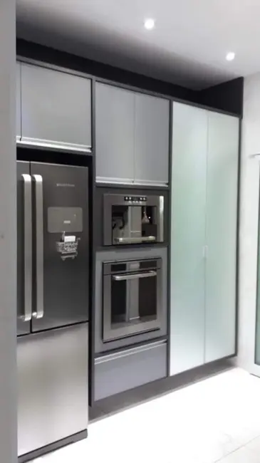 Foto 6 de Casa de Condomínio com 4 quartos à venda, 250m2 em Arujá Country Club, Itaquaquecetuba - SP