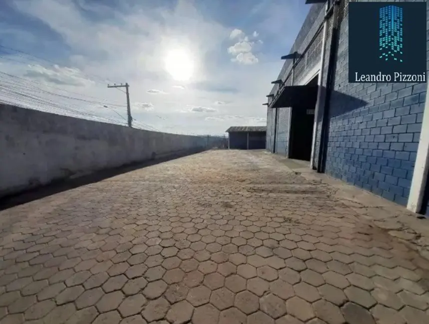 Foto 5 de Armazém / Galpão para alugar, 1500m2 em Portão, Aruja - SP