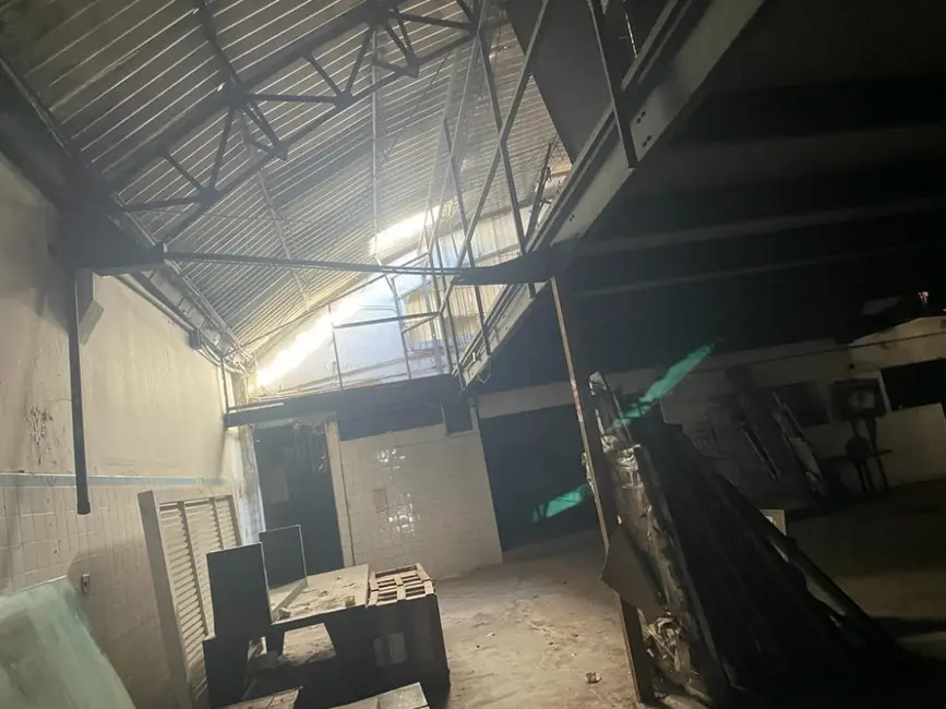 Foto 9 de Armazém / Galpão à venda, 1250m2 em Canindé, São Paulo - SP