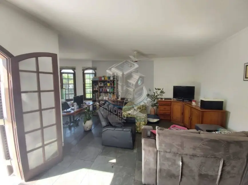 Casa com 4 quartos à venda, 500m2 em Alphaville, Santana De Parnaiba - SP - imagem 5 Foto 5 de Casa com 4 quartos à venda, 500m2 em Alphaville, Santana De Parnaiba - SP