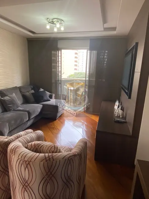 Apartamento com 3 quartos à venda, 132m2 em Centro, Londrina - PR - imagem 9 Foto 9 de Apartamento com 3 quartos à venda, 132m2 em Centro, Londrina - PR