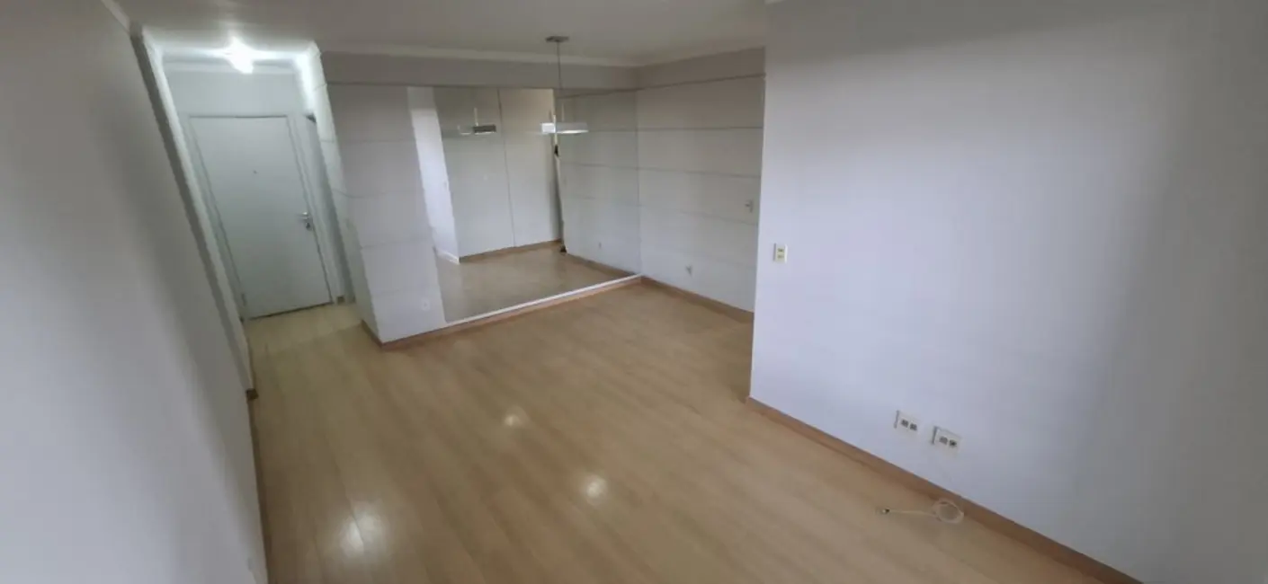 Foto 9 de Apartamento com 3 quartos para alugar, 79m2 em Gleba Fazenda Palhano, Londrina - PR