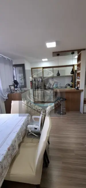 Apartamento com 2 quartos à venda, 70m2 em Vivendas do Arvoredo, Londrina - PR - imagem 9 Foto 9 de Apartamento com 2 quartos à venda, 70m2 em Vivendas do Arvoredo, Londrina - PR