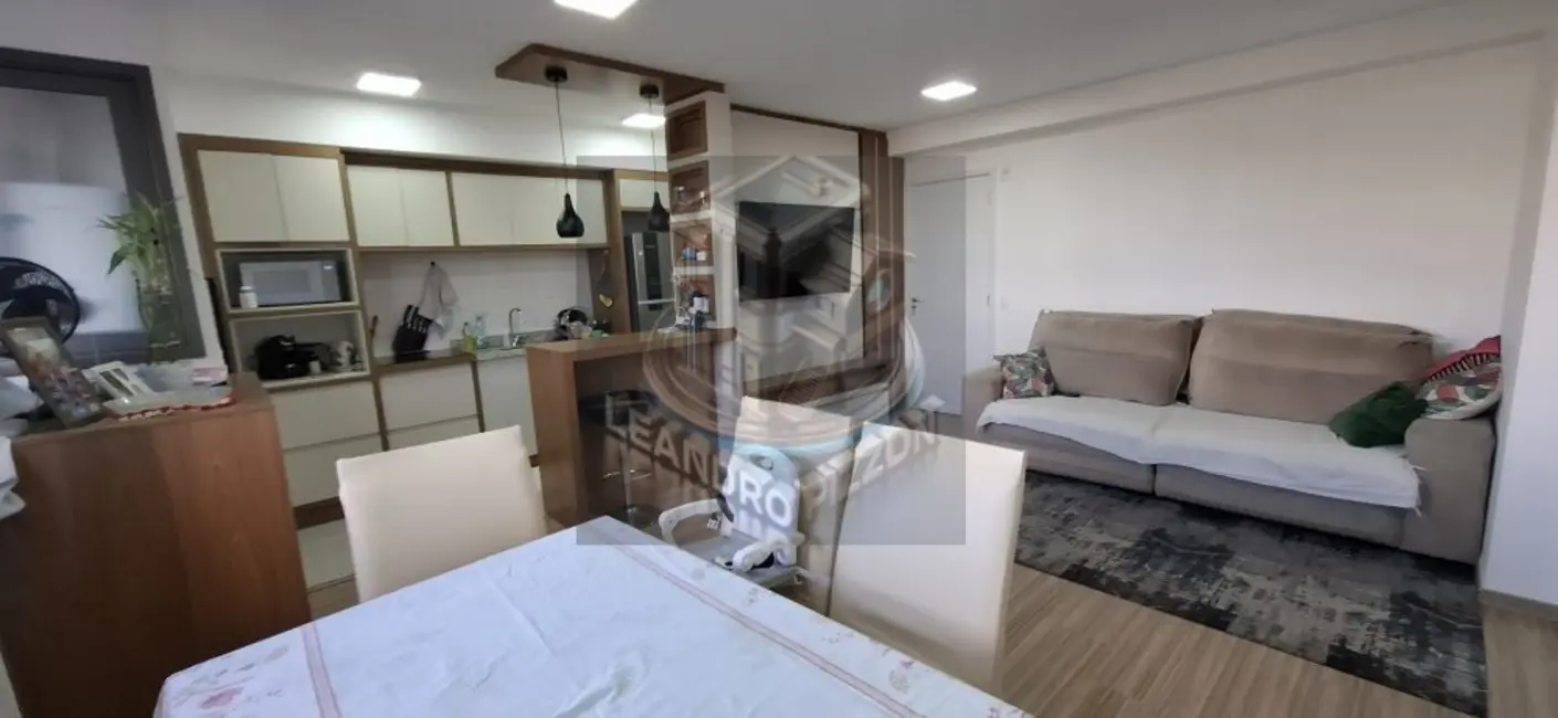 Apartamento com 2 quartos à venda, 70m2 em Vivendas do Arvoredo, Londrina - PR - imagem 5 Foto 5 de Apartamento com 2 quartos à venda, 70m2 em Vivendas do Arvoredo, Londrina - PR