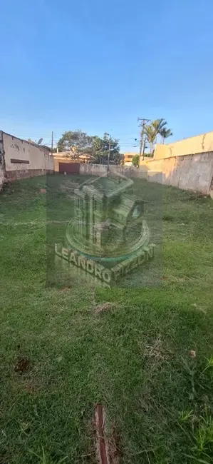 Terreno / Lote à venda, 390m2 em Santos Dumont, Londrina - PR - imagem 4 Foto 4 de Terreno / Lote à venda, 390m2 em Santos Dumont, Londrina - PR