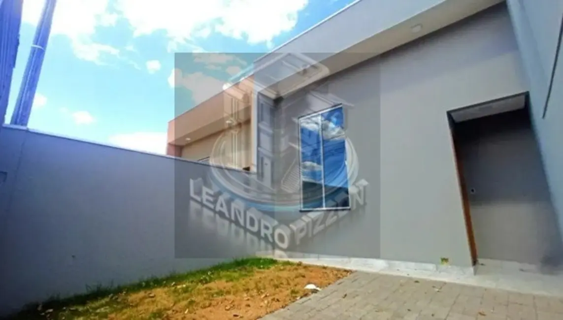 Casa com 3 quartos à venda, 125m2 em Jardim São Paulo, Londrina - PR - imagem 1 Foto 1 de Casa com 3 quartos à venda, 125m2 em Jardim São Paulo, Londrina - PR