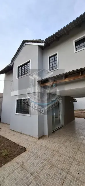Sobrado com 3 quartos à venda, 250m2 em Jardim Maria Luiza, Londrina - PR - imagem 8 Foto 8 de Sobrado com 3 quartos à venda, 250m2 em Jardim Maria Luiza, Londrina - PR