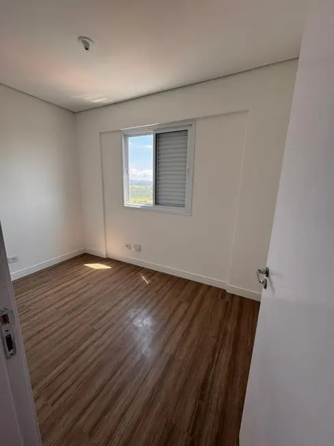 Foto 7 de Apartamento com 2 quartos para alugar, 58m2 em Jordanópolis, Aruja - SP