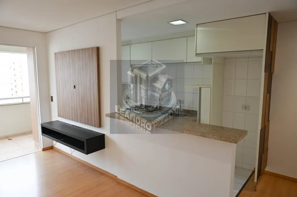 Apartamento com 1 quarto à venda, 56m2 em Centro, Londrina - PR - imagem 3 Foto 3 de Apartamento com 1 quarto à venda, 56m2 em Centro, Londrina - PR