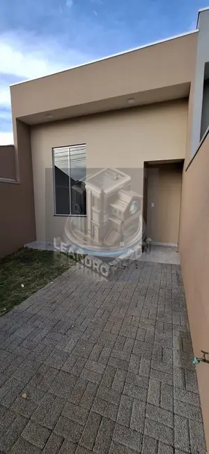 Casa com 3 quartos à venda, 125m2 em Jardim São Paulo, Londrina - PR - imagem 4 Foto 4 de Casa com 3 quartos à venda, 125m2 em Jardim São Paulo, Londrina - PR