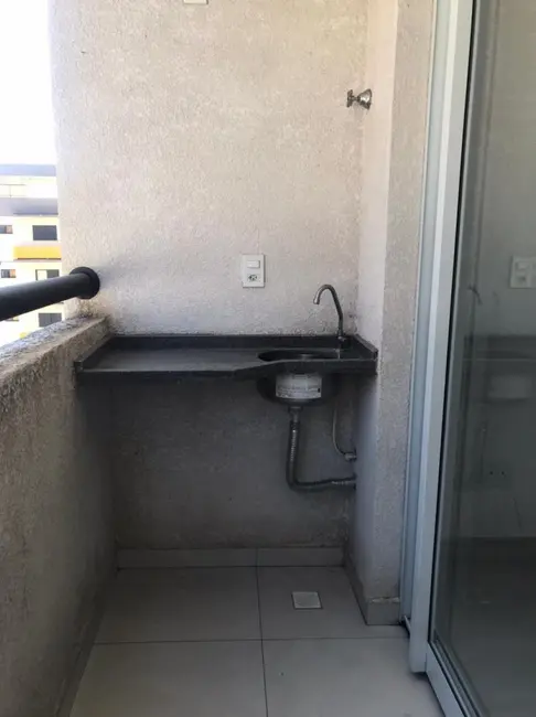 Foto 4 de Apartamento com 2 quartos para alugar, 57m2 em Jordanópolis, Aruja - SP