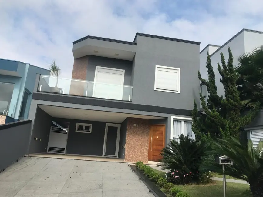 Foto 1 de Casa com 3 quartos para alugar, 330m2 em Jardim Fazenda Rincão, Aruja - SP