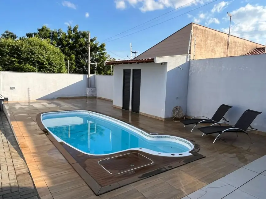 Foto 7 de Casa com 3 quartos à venda, 136m2 em Jardim Planalto, Londrina - PR