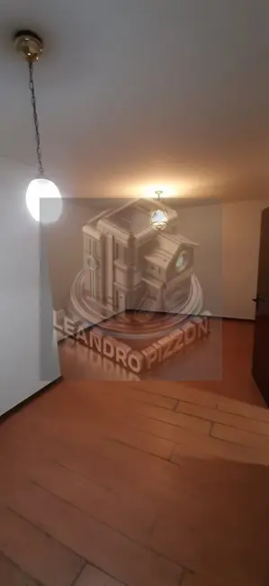 Apartamento com 3 quartos à venda, 75m2 em Jardim Higienópolis, Londrina - PR - imagem 6 Foto 6 de Apartamento com 3 quartos à venda, 75m2 em Jardim Higienópolis, Londrina - PR