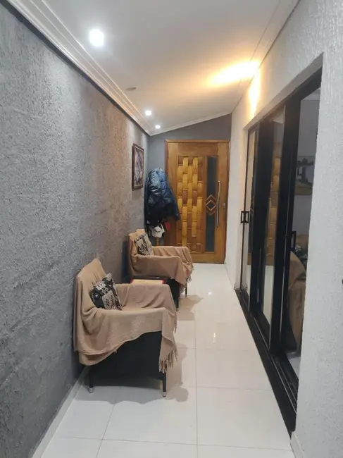 Foto 4 de Casa de Condomínio com 2 quartos à venda, 125m2 em Jardim Carolina, Itaquaquecetuba - SP