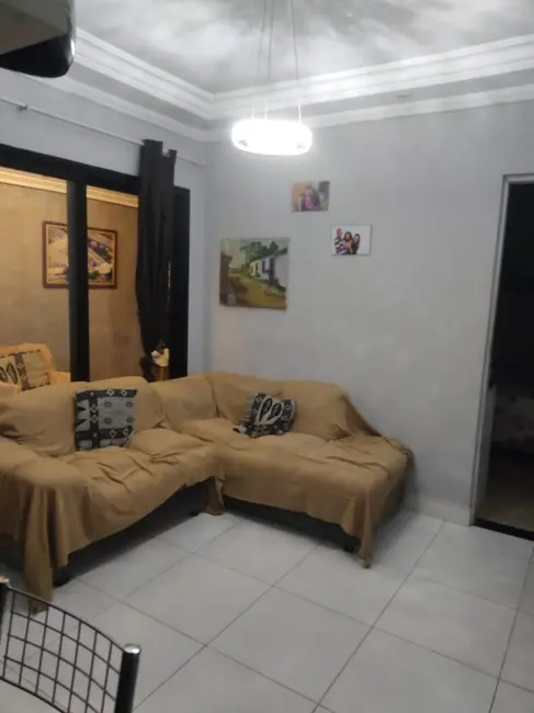 Foto 3 de Casa de Condomínio com 2 quartos à venda, 125m2 em Jardim Carolina, Itaquaquecetuba - SP