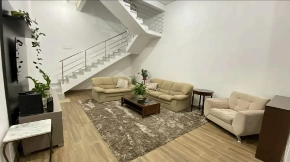 Foto 8 de Casa de Condomínio com 4 quartos à venda, 350m2 em Aruja - SP