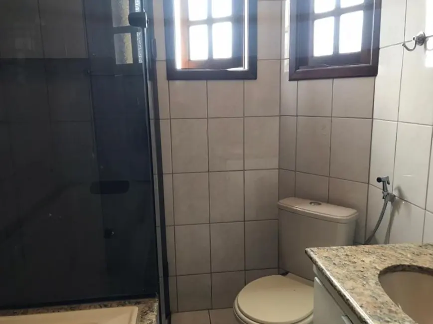 Foto 7 de Casa com 3 quartos para alugar, 140m2 em Jordanópolis, Aruja - SP