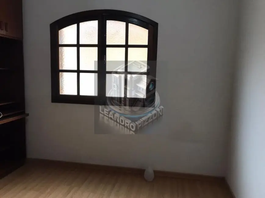 Foto 5 de Casa com 3 quartos para alugar, 140m2 em Jordanópolis, Aruja - SP