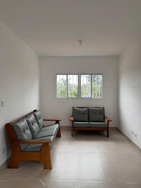 Foto 3 de Casa de Condomínio com 2 quartos para alugar, 120m2 em Mirante do Arujá, Aruja - SP