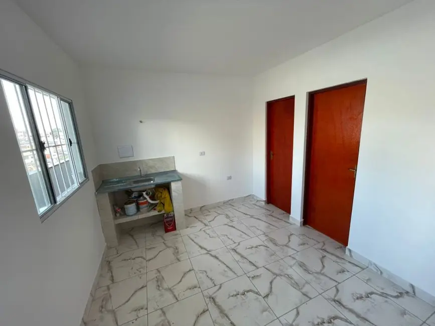 Kitnet com 1 quarto para alugar, 32m2 em Jardim Pinheiro, Aruja - SP - imagem 2 Foto 2 de Kitnet com 1 quarto para alugar, 32m2 em Jardim Pinheiro, Aruja - SP
