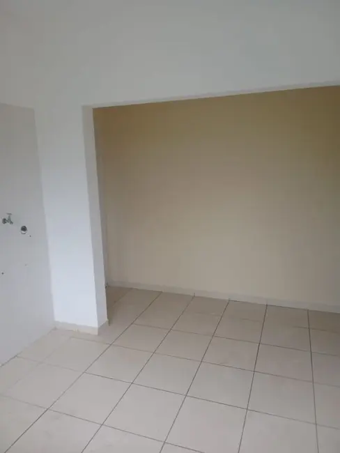 Kitnet com 1 quarto para alugar, 32m2 em Arujá Center Ville, Aruja - SP - imagem 6 Foto 6 de Kitnet com 1 quarto para alugar, 32m2 em Arujá Center Ville, Aruja - SP