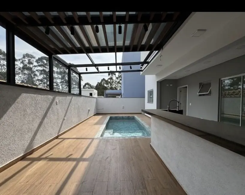 Foto 3 de Casa de Condomínio com 3 quartos à venda, 280m2 em Jardim Rincão, Aruja - SP