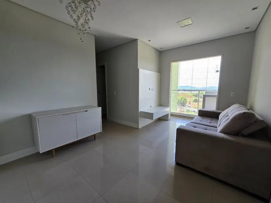 Foto 2 de Apartamento com 3 quartos para alugar, 69m2 em Jordanópolis, Aruja - SP