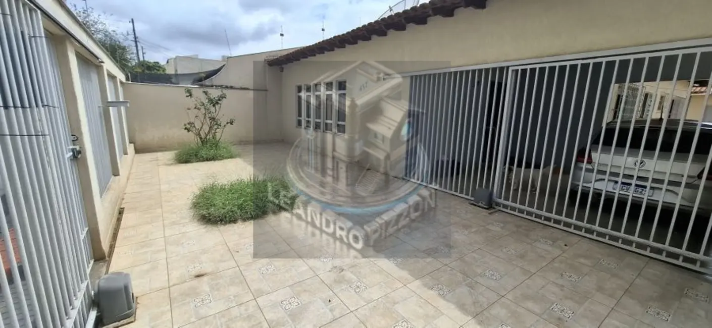 Foto 3 de Casa com 3 quartos à venda, 160m2 em Bela Vista, Londrina - PR