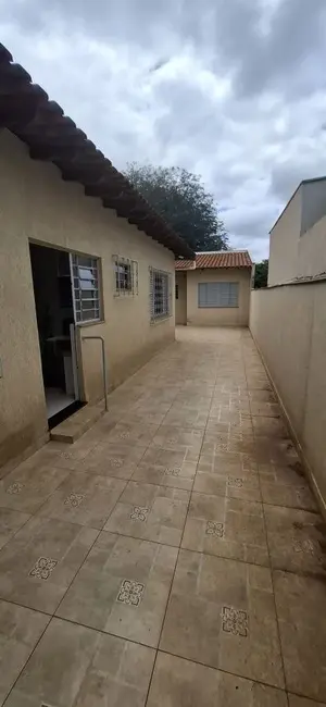 Foto 9 de Casa com 3 quartos à venda, 160m2 em Bela Vista, Londrina - PR