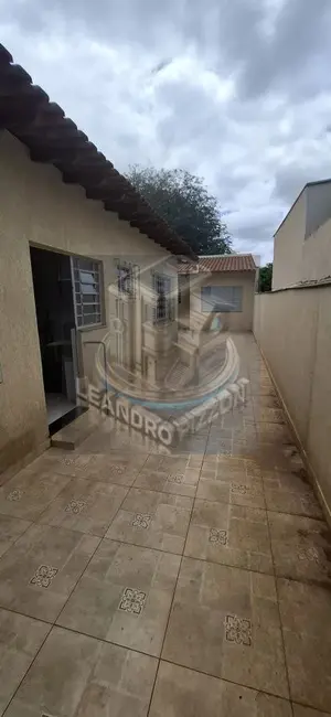Foto 9 de Casa com 3 quartos à venda, 160m2 em Bela Vista, Londrina - PR