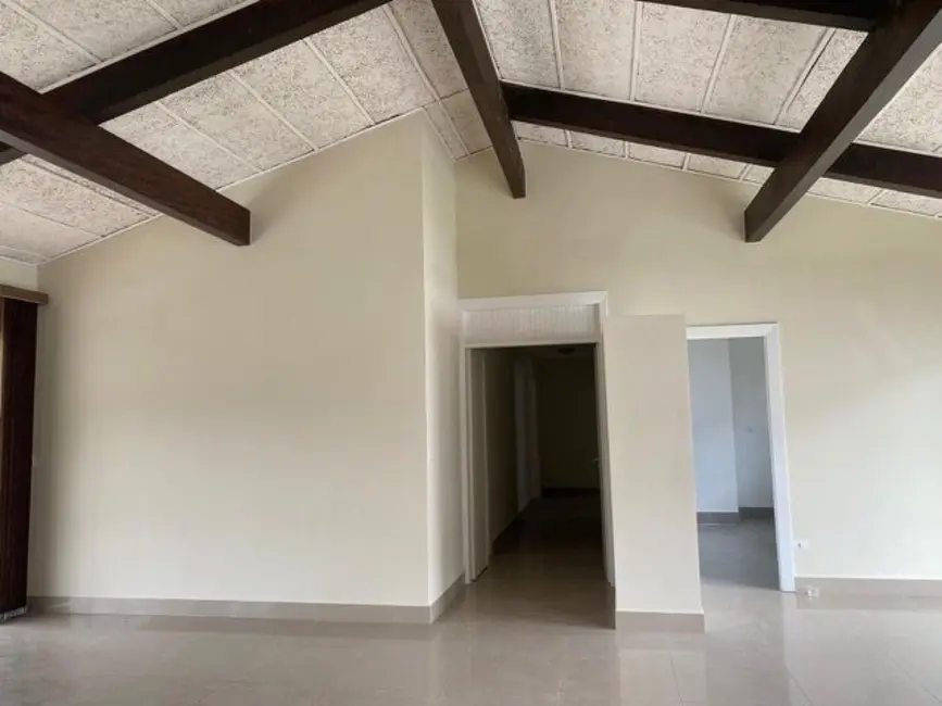 Casa de Condomínio com 4 quartos à venda, 380m2 em Arujázinho IV, Aruja - SP - imagem 5 Foto 5 de Casa de Condomínio com 4 quartos à venda, 380m2 em Arujázinho IV, Aruja - SP