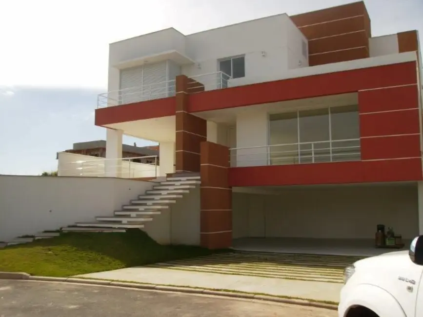 Foto 1 de Casa com 4 quartos à venda, 454m2 em Caputera, Aruja - SP