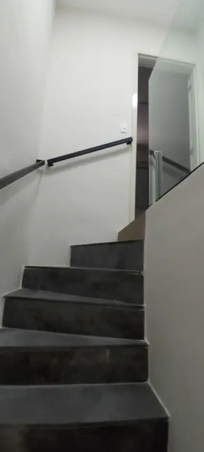 Foto 9 de Casa de Condomínio com 2 quartos à venda, 57m2 em Arujá Center Ville, Aruja - SP