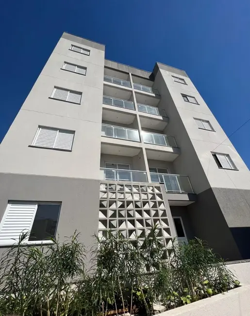 Apartamento com 2 quartos para alugar, 50m2 em Cidade Nova Arujá, Aruja - SP - imagem 1 Foto 1 de Apartamento com 2 quartos para alugar, 50m2 em Cidade Nova Arujá, Aruja - SP