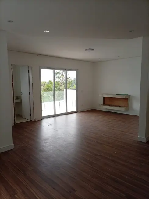 Foto 4 de Casa de Condomínio com 4 quartos à venda, 311m2 em Aruja - SP