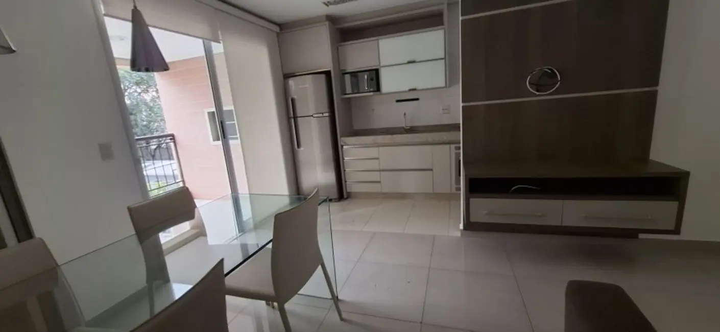 Foto 9 de Apartamento com 1 quarto para alugar, 56m2 em Centro, Londrina - PR