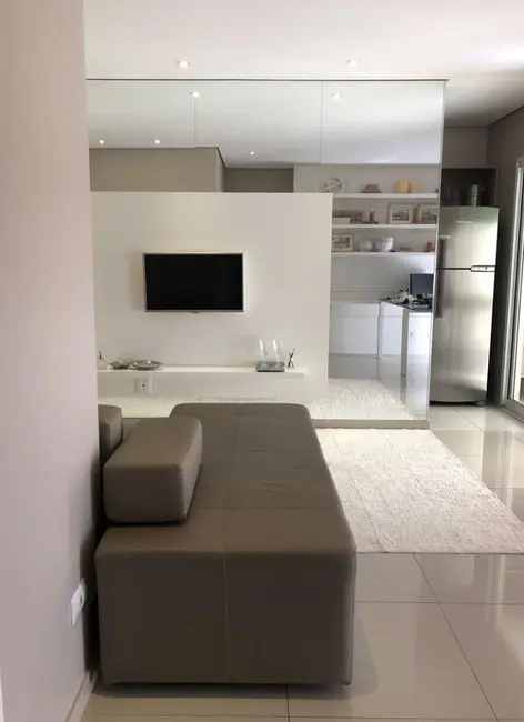 Foto 5 de Apartamento com 1 quarto para alugar, 56m2 em Centro, Londrina - PR