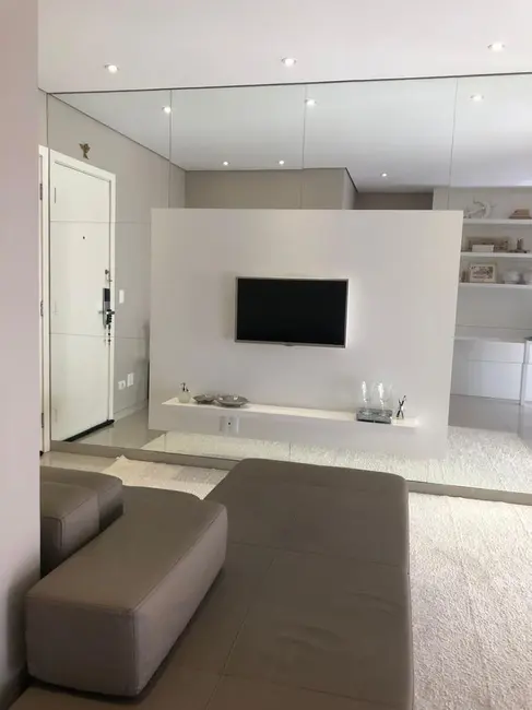 Foto 6 de Apartamento com 1 quarto para alugar, 56m2 em Centro, Londrina - PR